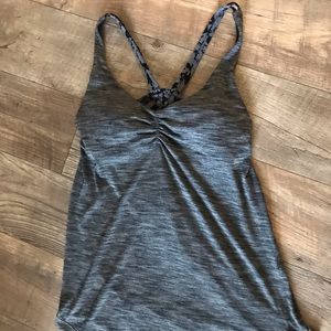 LULULEMON Grey Tank! (NEVER WORN!)